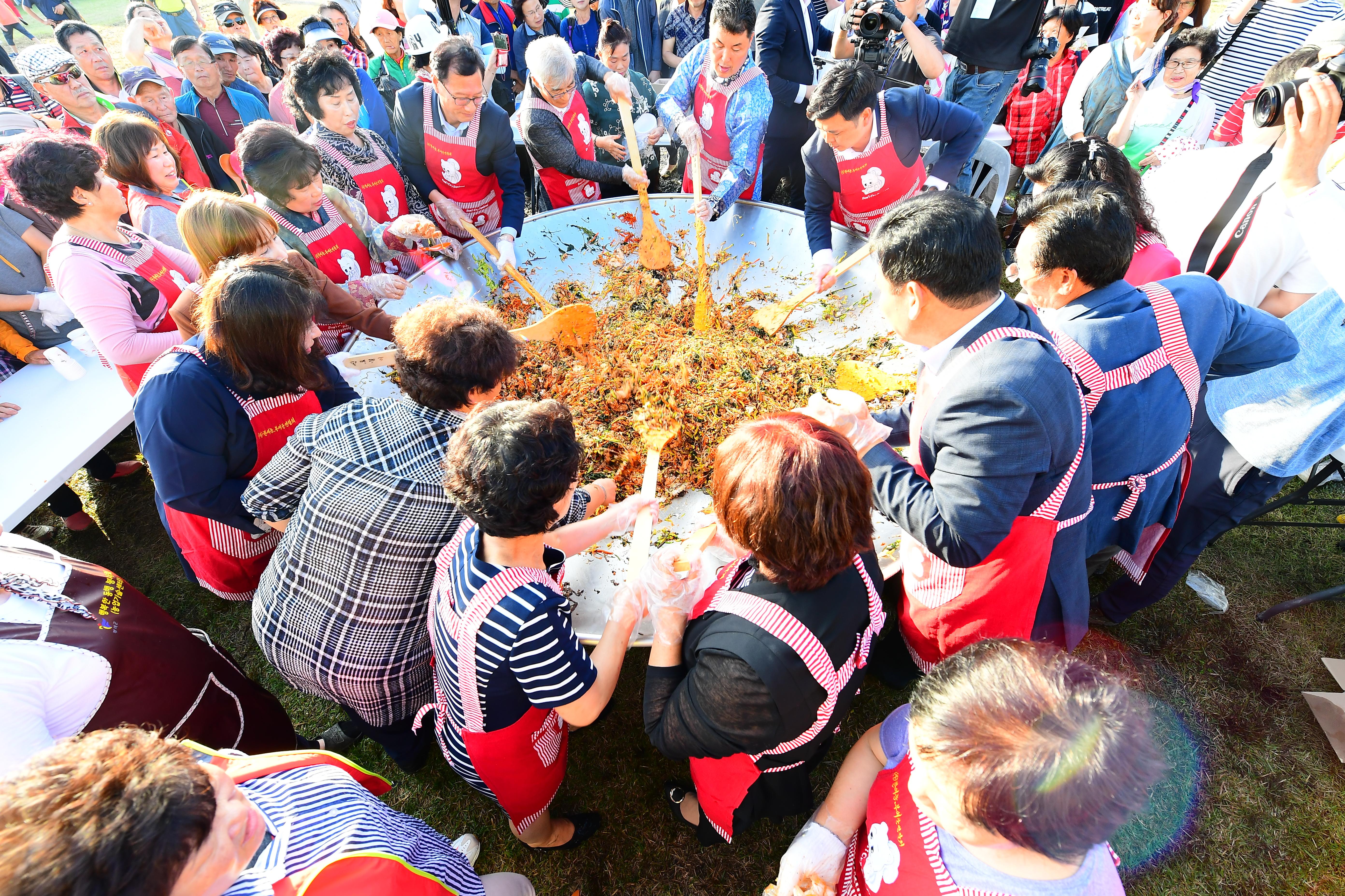 비빔밥나눔행사 (3).jpg